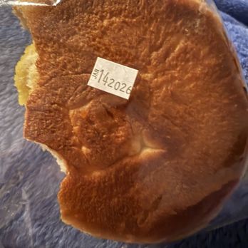 Paris Baguette - Sweet Potato Bread...dry! I think it's couple days old. - Donuts Near Me - Germantown, Maryland Paris Baguette - Sweet Potato Bread...dry! I think it's couple days old. - Donuts Near Me - Germantown, Maryland