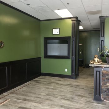 Serenity Paw Spa - Lobby - Pet Groomers Near Me - Sugar Creek, Missouri Serenity Paw Spa - Lobby - Pet Groomers Near Me - Sugar Creek, Missouri