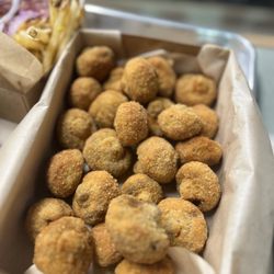 Everest Burgers - Fried Mushrooms