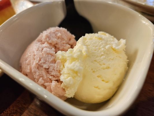 KUMI Seafood Sushi Chinese Buffet by null