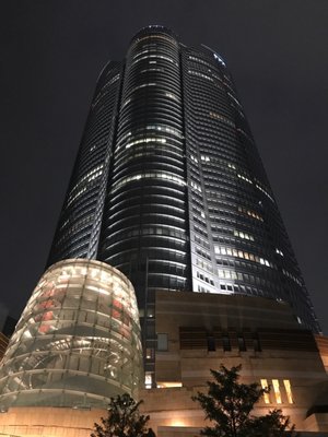 Roppongi Hills Mori Tower by null