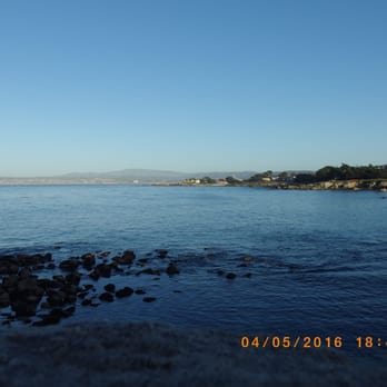 Lovers Point Park - Monterey Bay Aquarium in distance around center. Can take trail and walk for about 30 minutes or if you have a bike like me it's 5 min ride - Parks Near Me - Pacific Grove, California Lovers Point Park - Monterey Bay Aquarium in distance around center. Can take trail and walk for about 30 minutes or if you have a bike like me it's 5 min ride - Parks Near Me - Pacific Grove, California