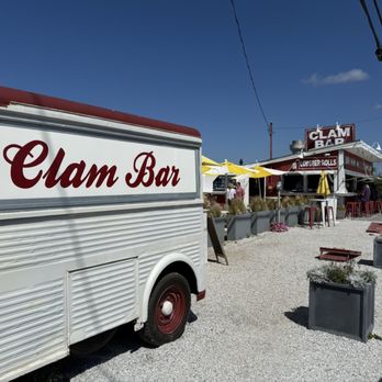 Clam Bar at Napeague - Seafood Near Me - Amagansett, New York Clam Bar at Napeague - Seafood Near Me - Amagansett, New York