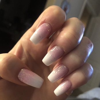 Polish'd Nail Bar - Pink glitter and white ombré acrylic nails - Nail Salons Near Me - Clovis, California Polish'd Nail Bar - Pink glitter and white ombré acrylic nails - Nail Salons Near Me - Clovis, California