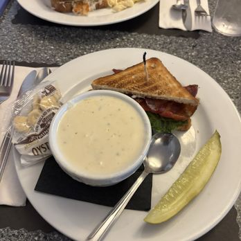 The Daily Paper On Main - Clam chowder & BLT on Toast - Breakfast & Brunch Near Me - Hyannis, Massachusetts The Daily Paper On Main - Clam chowder & BLT on Toast - Breakfast & Brunch Near Me - Hyannis, Massachusetts
