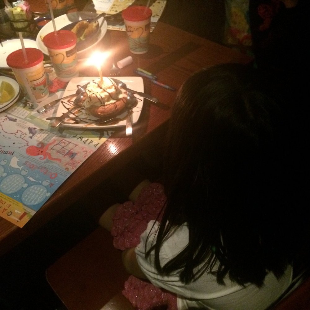 Red Lobster - Birthday song! - Seafood Near Me - Scottsdale, Arizona Red Lobster - Birthday song! - Seafood Near Me - Scottsdale, Arizona