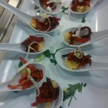 Cuarto Dining Commons - Try a taste - Buffets Near Me - Davis, California