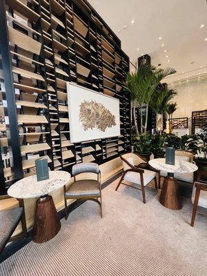 Chandelier Bar by null