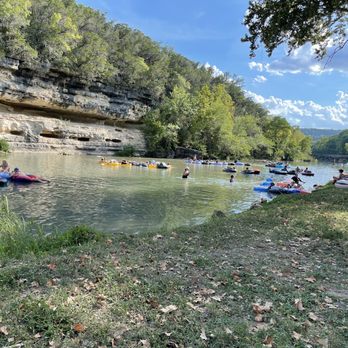 Rio Guadalupe Resort - Tubing Near Me - New Braunfels, Texas