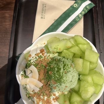 Makkee Dessert - Creamy snow matcha melon - Desserts Near Me - Rowland Heights, California