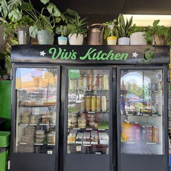 Viv's Kitchen & Juice Bar - Juices and Shots - Breakfast & Brunch Near Me - Orleans, Massachusetts
