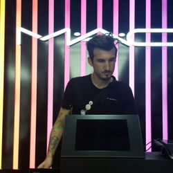 MAC Cosmetics