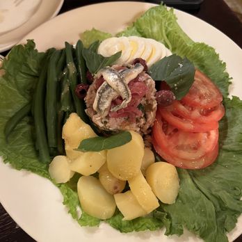 Orsay - Salade Niçoise - French Near Me - New York, New York Orsay - Salade Niçoise - French Near Me - New York, New York