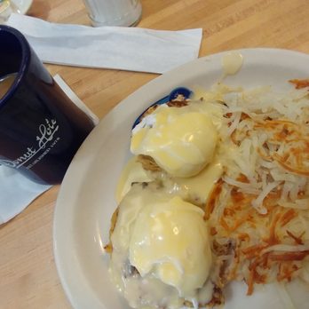 Donut Hole - Crab meat eggs Benedict - Donuts Near Me - Inlet Beach, Florida