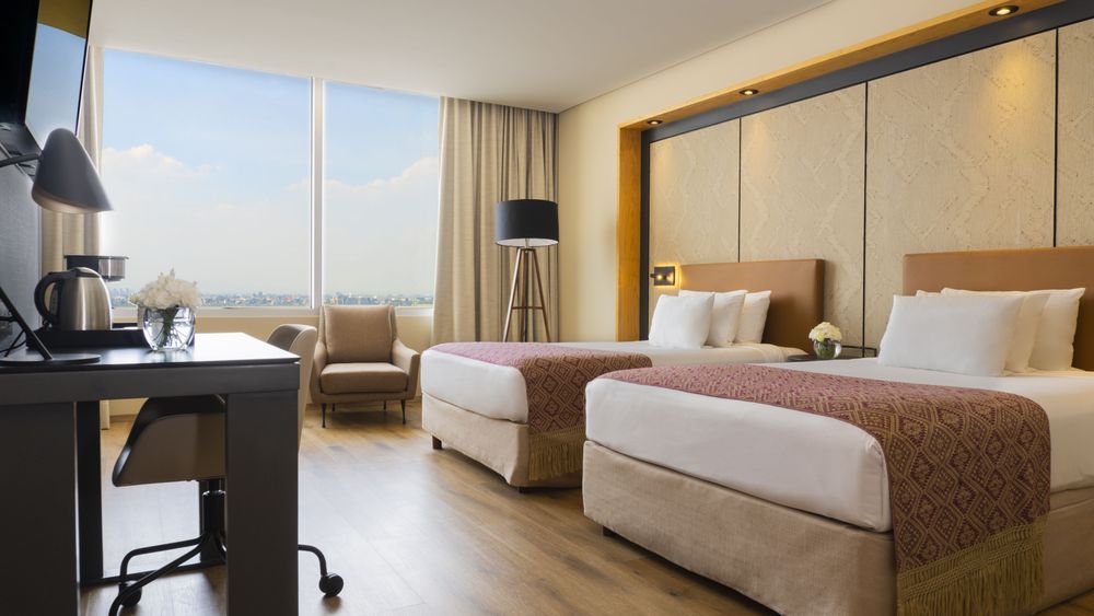 Hotel NH Collection Mexico City Airport T2