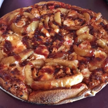 Ted's Restaurant - bbq chicken and onion ring pizza - American Near Me - Storrs Mansfield, Connecticut Ted's Restaurant - bbq chicken and onion ring pizza - American Near Me - Storrs Mansfield, Connecticut