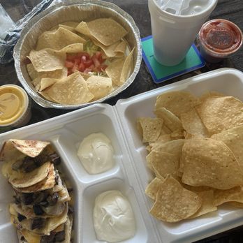 Que Pasa Taqueria - $28 for this, ridiculous. The chips and salsa were "included". That is a steak quesadilla, nachos, chips and salsa and a Dr Pepper - Tex-Mex Near Me - Lake Charles, Louisiana Que Pasa Taqueria - $28 for this, ridiculous. The chips and salsa were "included". That is a steak quesadilla, nachos, chips and salsa and a Dr Pepper - Tex-Mex Near Me - Lake Charles, Louisiana