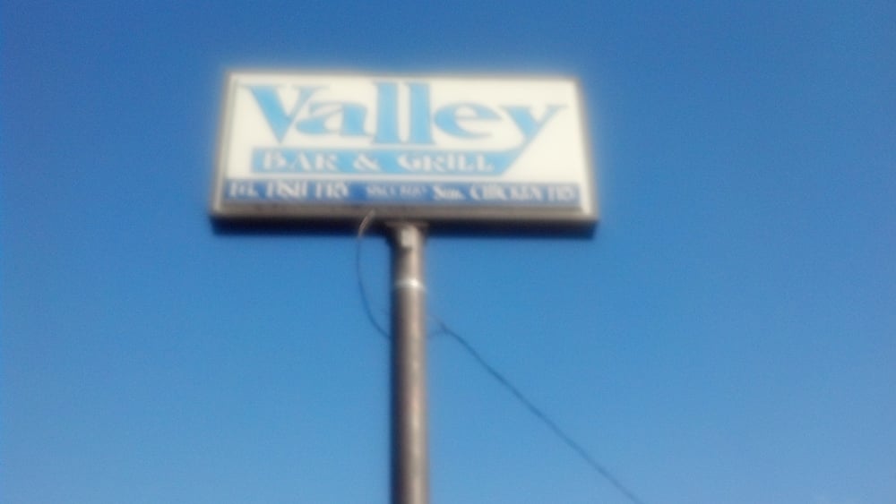 VALLEY BAR & GRILL Updated September 2024 26 Reviews W10299 US