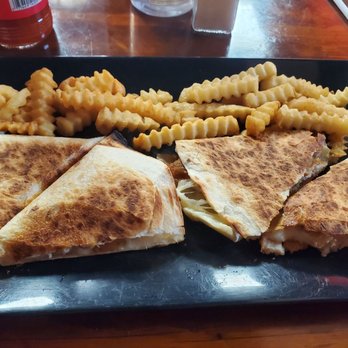 La Parrilla Latina - Chicken Quesadillas - Breakfast & Brunch Near Me - Homestead, Florida La Parrilla Latina - Chicken Quesadillas - Breakfast & Brunch Near Me - Homestead, Florida