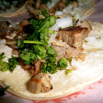 Taquería Tequila - Tacos con carnitas. - Mexican Near Me - Seattle, Washington