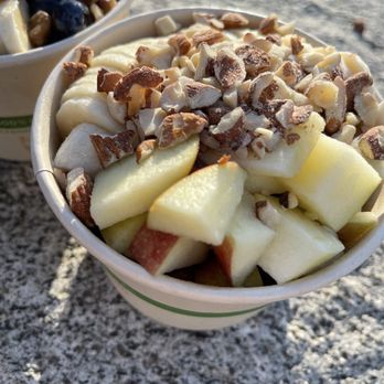 Fruit Frenzie - Apple oatmeal - Juice Bars & Smoothies Near Me Fruit Frenzie - Apple oatmeal - Juice Bars & Smoothies Near Me