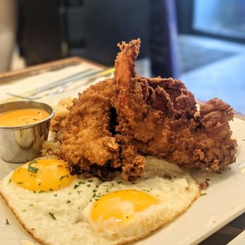 Batter & Berries - Lobster Executive - Breakfast & Brunch Near Me - Chicago, Illinois Batter & Berries - Lobster Executive - Breakfast & Brunch Near Me - Chicago, Illinois