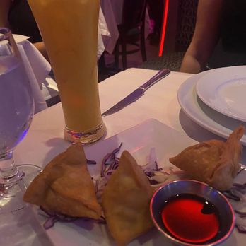 Bombay Darbar - Bombay queen & vegetable samosa - Indian Near Me - Miami, Florida Bombay Darbar - Bombay queen & vegetable samosa - Indian Near Me - Miami, Florida