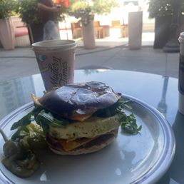 Vegan breakfast sandwich Vegan breakfast sandwich