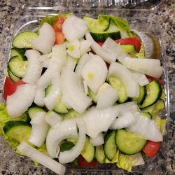 Sparrow's Pizza - Garden salad