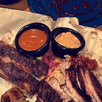 Famous Dave's Bar-B-Que - Bbq - Barbeque Near Me - Mesa, Arizona