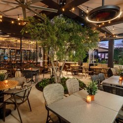 Stella's Wine Bar - Stella's Wine Bar Patio