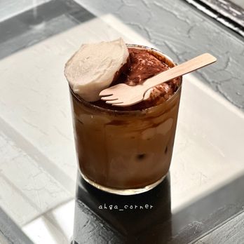 Un Caffe - Einspanner - Coffee & Tea Near Me - Houston, Texas Un Caffe - Einspanner - Coffee & Tea Near Me - Houston, Texas
