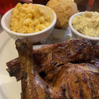 Brank's BBQ & Catering - Quarter chicken with macaroni, potato salad and cornbread - Barbeque Near Me - Sumner, Washington