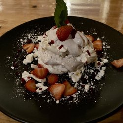 The Wonky Table - Dessert!  I nearly liked the plate clean.