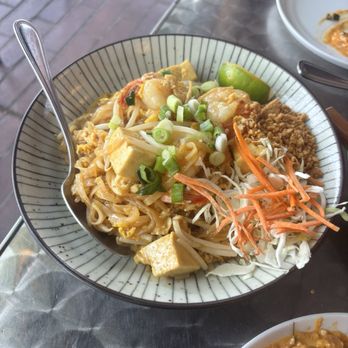Charm Thai Bistro - Pad Thai - Thai Near Me - Oakland, California