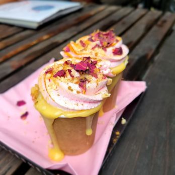 Humble Crumble - Apple crumble sweets - Desserts Near Me - London, XGL