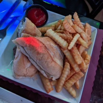 Headliner Bar & Grill - Steak tidbit sandwich with fries - Sports Bars Near Me - Hicksville, New York Headliner Bar & Grill - Steak tidbit sandwich with fries - Sports Bars Near Me - Hicksville, New York