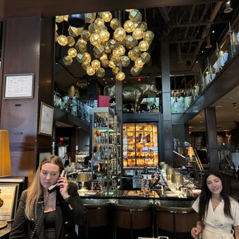 BLACK & BLUE - Updated August 2025 - 1286 Photos & 821 Reviews - 1032 ...