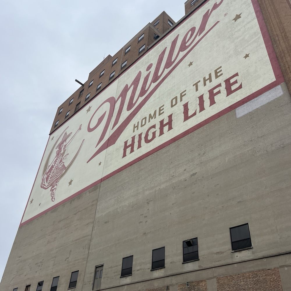 Miller Brewery Tour - Beer Tours Near Me - Milwaukee, Wisconsin