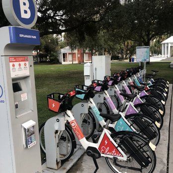 Esplanade Park - Bike rentals - Parks Near Me - Fort Lauderdale, Florida
