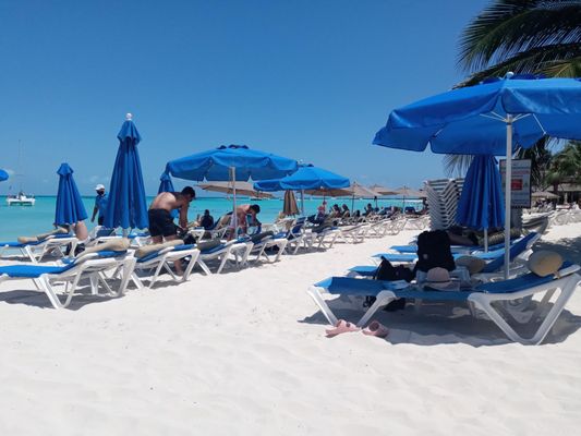 Playa Norte by null