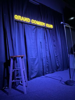 Grand Comedy Club & Pizzeria by null