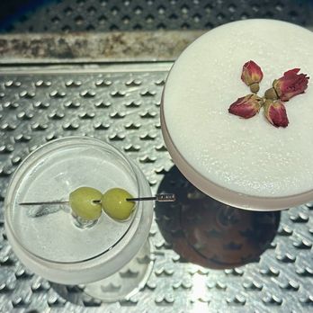 The Roosevelt Room - Tops of the Vodka Martini  w/olives & the Clover Club with Rose  Buds~ sooo pretty & DEELISH too - Cocktail Bars Near Me - Austin, Texas