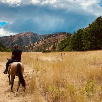 Eagle Creek Ranch - Horseback Riding Near Me - Leavenworth, Washington