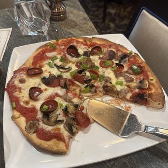 Giuseppe's Bar & Grille Henderson - 12 inch supreme pizza - Italian Near Me - Henderson, Nevada Giuseppe's Bar & Grille Henderson - 12 inch supreme pizza - Italian Near Me - Henderson, Nevada