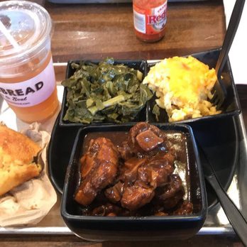 Cornbread - Oxtails, Mac and cheese, collard greens, cornbread w/ Uptown - Soul Food Near Me - Maplewood, New Jersey