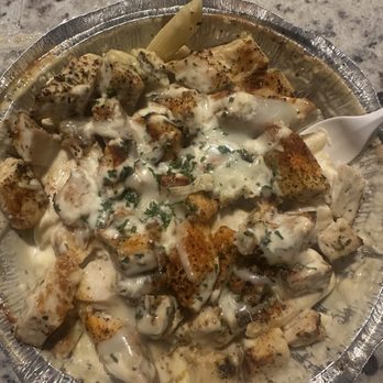 Moreau's Famous Macaroni - Chicken Alfredo Mac - American Near Me - McDonough, Georgia