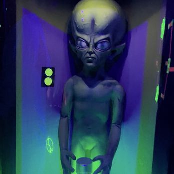 Roswell UFO Spacewalk - Glowing alien - Art Galleries Near Me - Roswell, New Mexico Roswell UFO Spacewalk - Glowing alien - Art Galleries Near Me - Roswell, New Mexico
