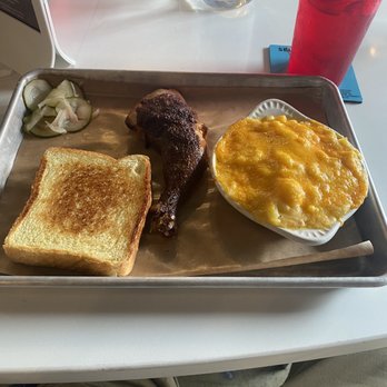 Pecan Penny's - Chicken 1/4 lb Macaroni and Cheese - Barbeque Near Me - Columbus, Ohio