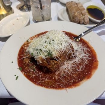 Gale's - Delicious lasagna!! Best sauce I've ever had. - Italian Near Me - Pasadena, California
